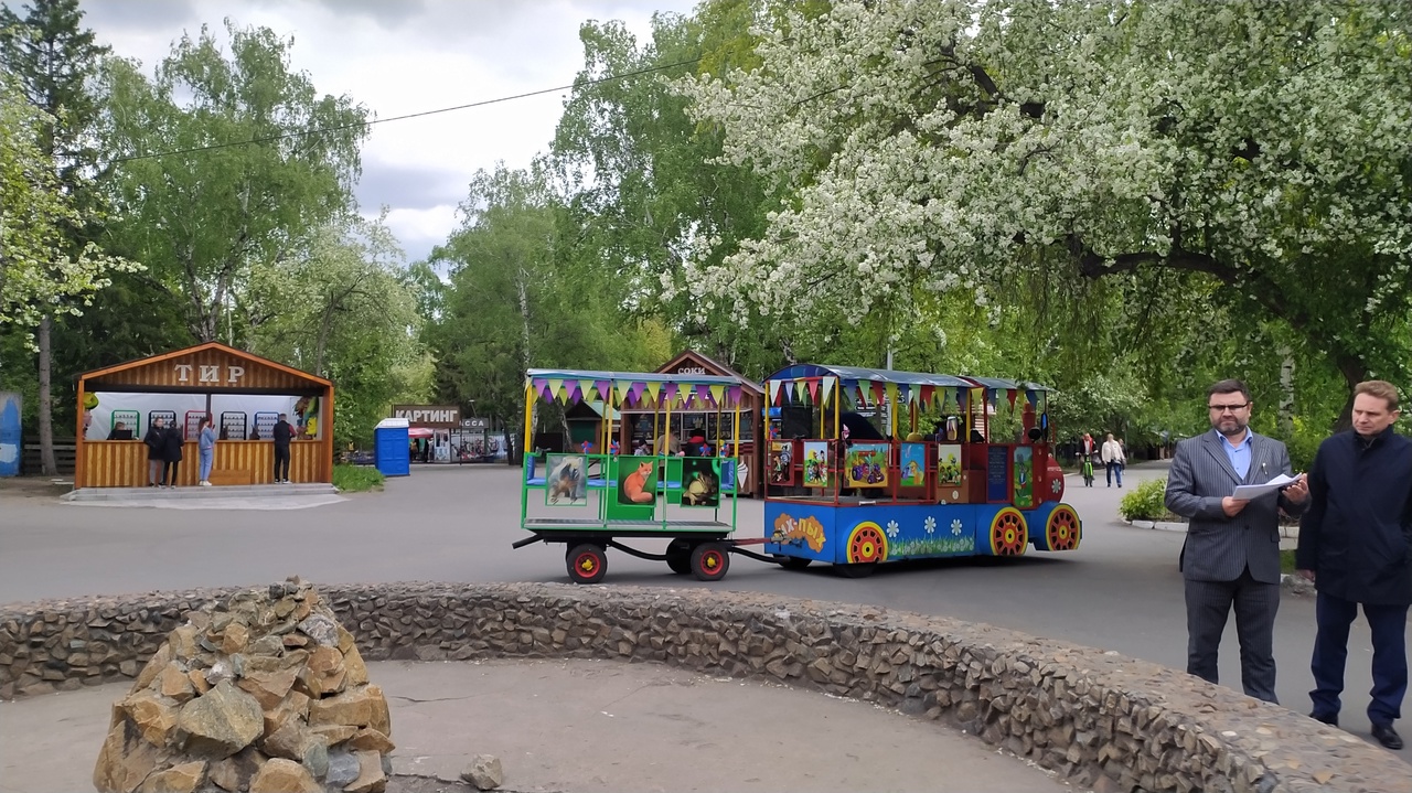 В омском парке пройдет парад Дедов Морозов | Культура/Афиша