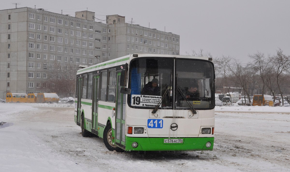 За день водители омских автобусов и маршруток совершили 71 нарушение | Авто  | Омск-информ