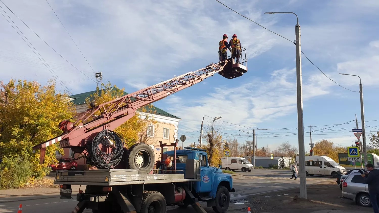 В Омске появилась новая полуторакилометровая линия освещения | Общество