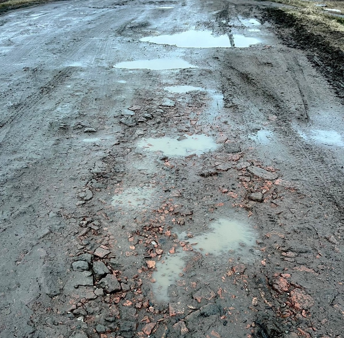 В деревне под Омском разрушается дорога | Общество