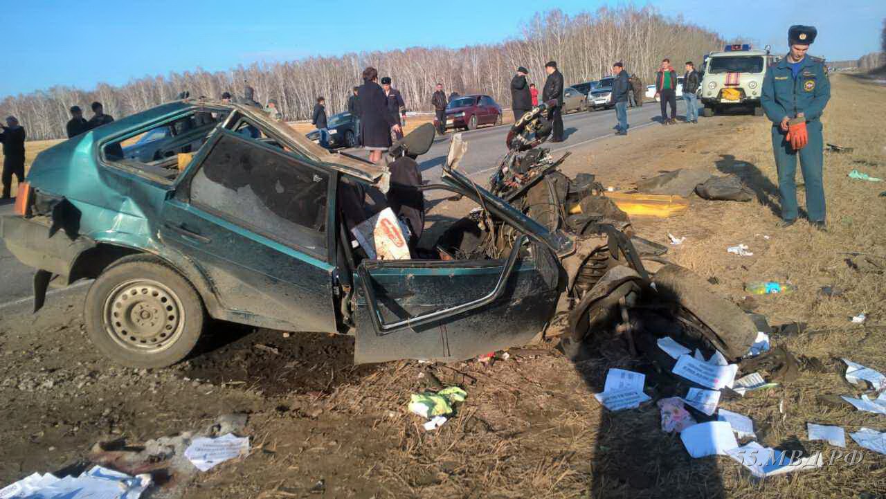 Во вчерашнем ДТП на трассе Тюмень – Омск погибла годовалая девочка |  Омск-информ