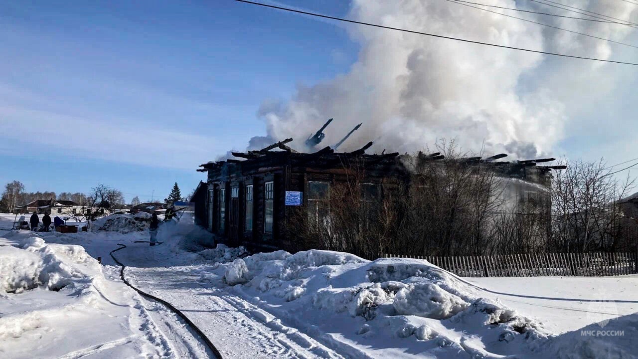 В Омской области сгорел ФАП | Происшествия