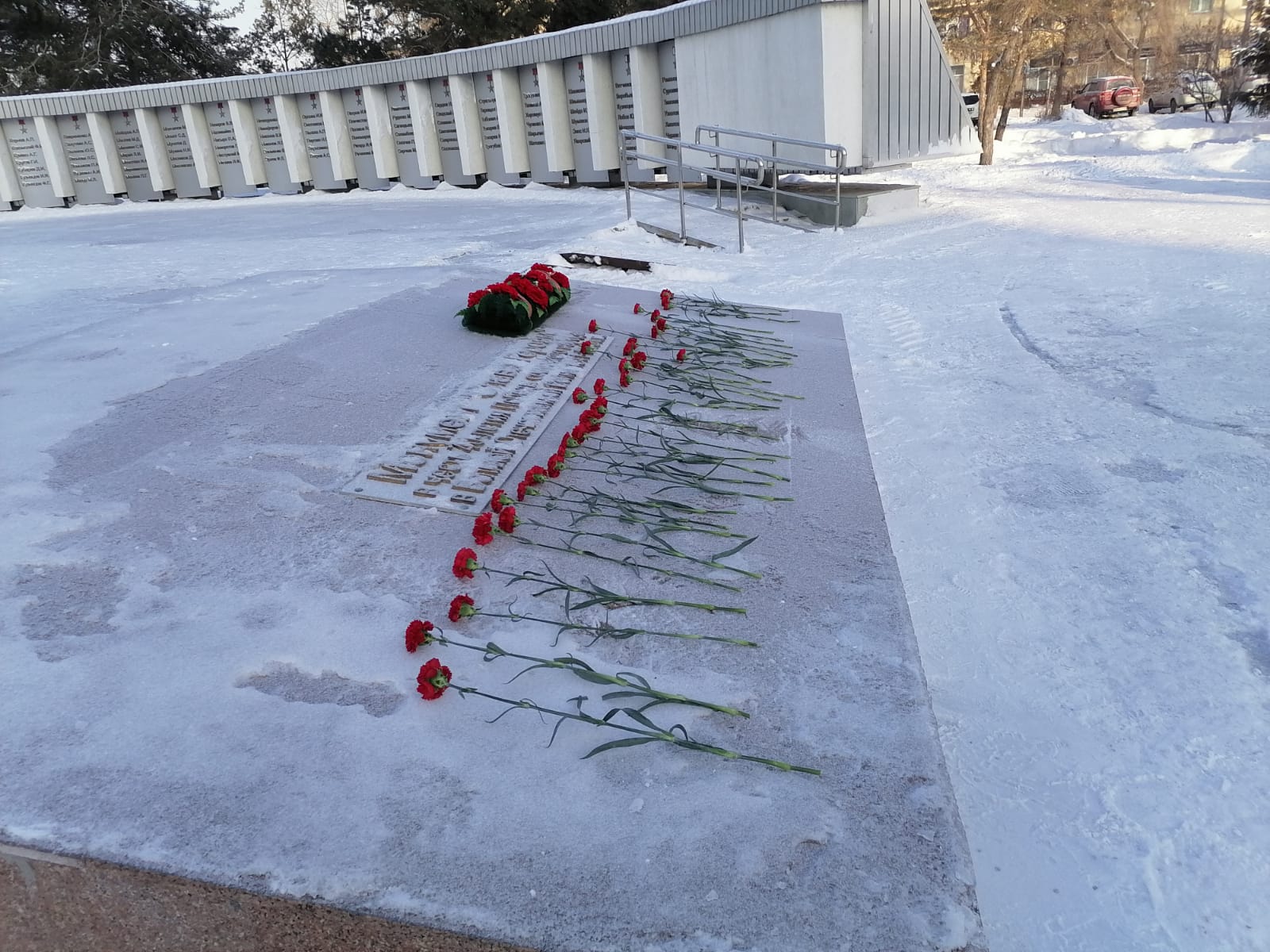 В Омске почтили память воинов Сталинградской битвы | Общество