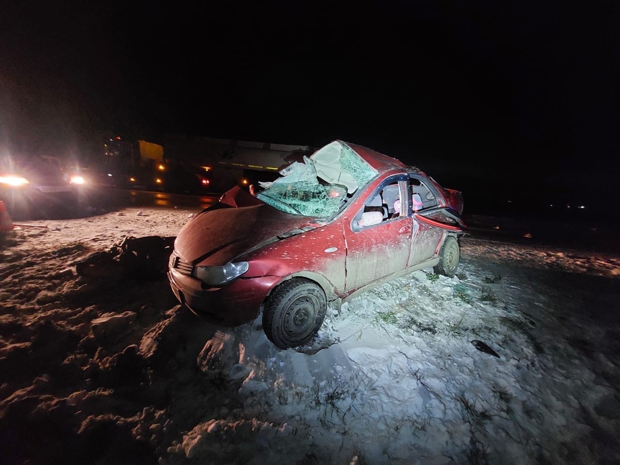 Двое погибли, двое серьезно пострадали: на омской трассе произошло ДТП с  бензовозом | Происшествия